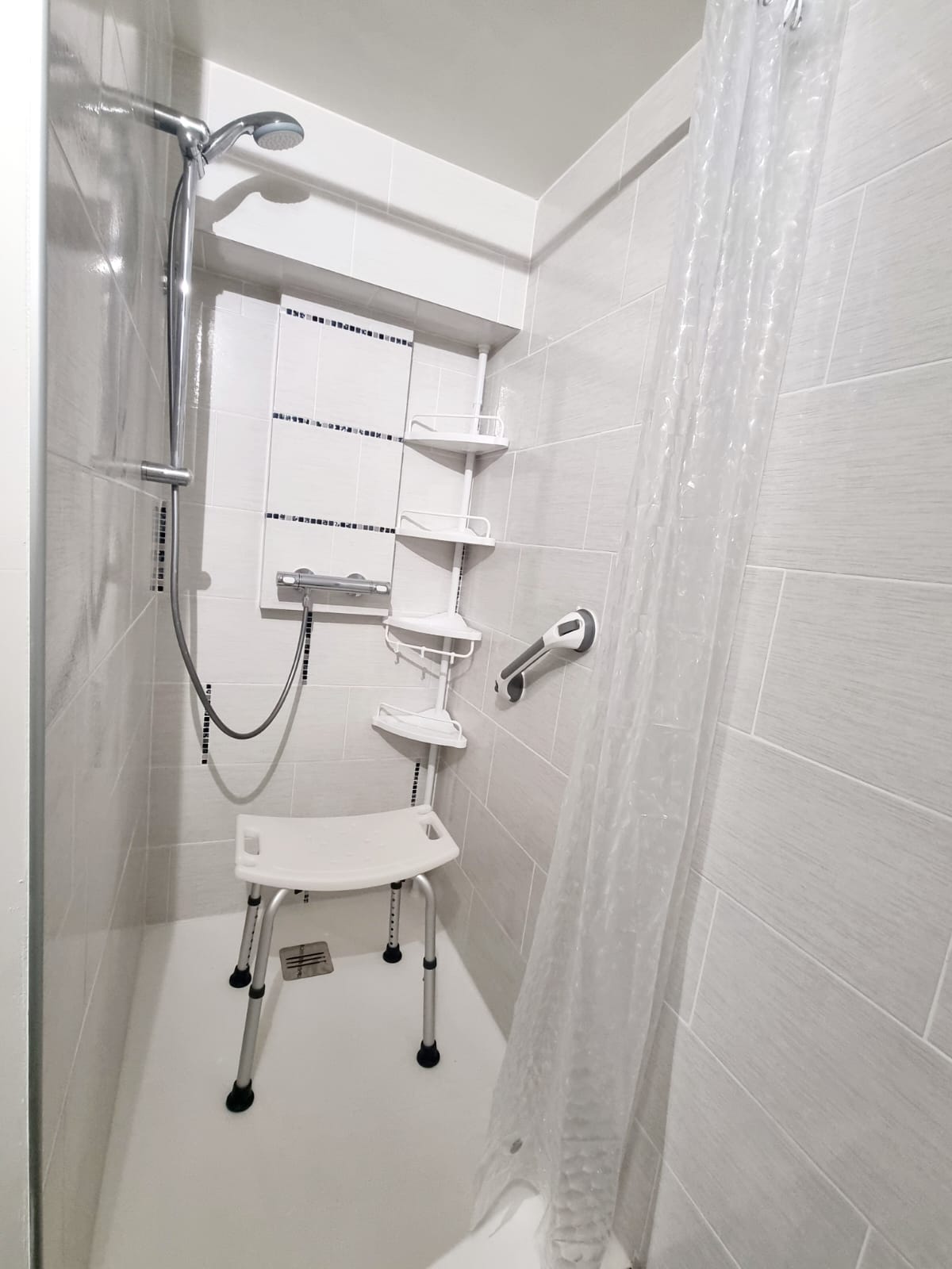 Chambre 5 - Vue 1